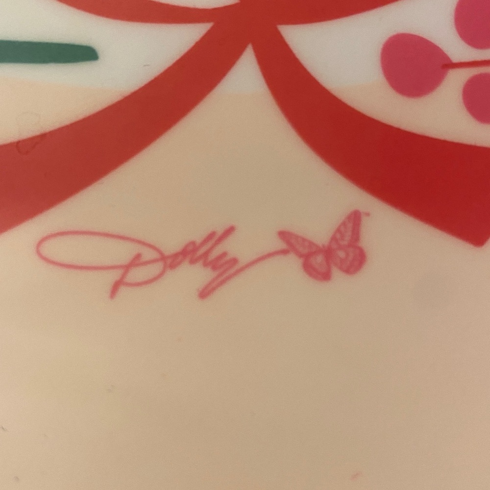 SALE!! Dolly Parton 14” melamine tray 
Pure Dolly!  Dolly celebrating Christmas - Picture 4 of 4